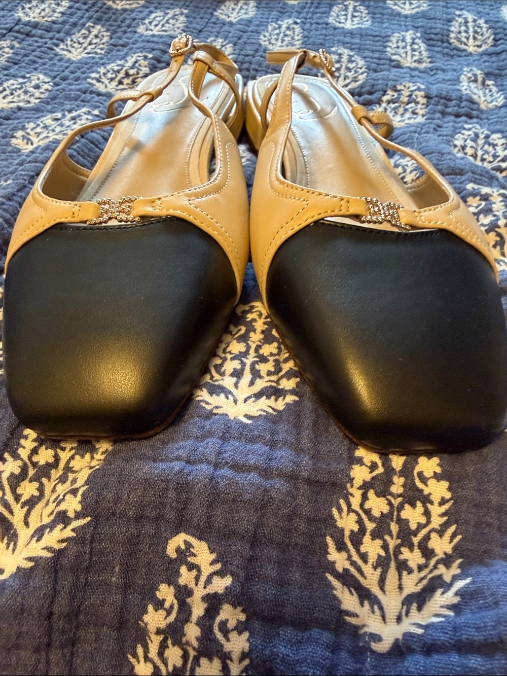 Beige and Black Two-Tone Slingback Flats - Picture 3 of 4